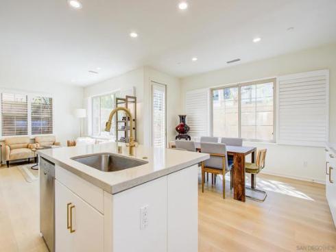 112 Excursion , Irvine, CA