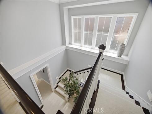 8 N Bayleaf , Irvine, CA