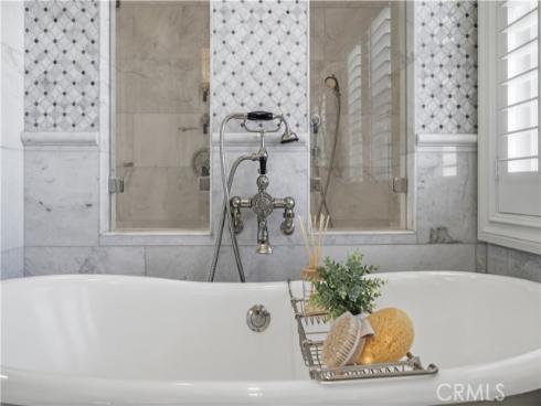 8 N Bayleaf , Irvine, CA