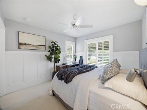 8 N Bayleaf , Irvine, CA