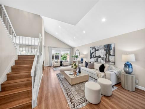 11 Charleston , Irvine, CA