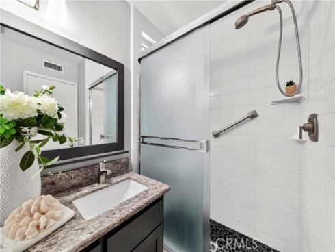 11 Charleston , Irvine, CA