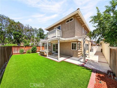 11 Charleston , Irvine, CA