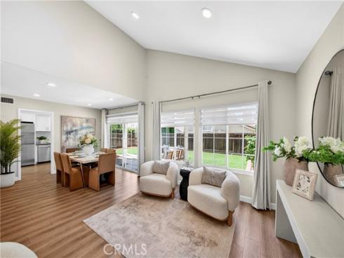 11 Charleston , Irvine, CA