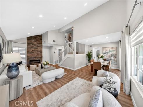 11 Charleston , Irvine, CA