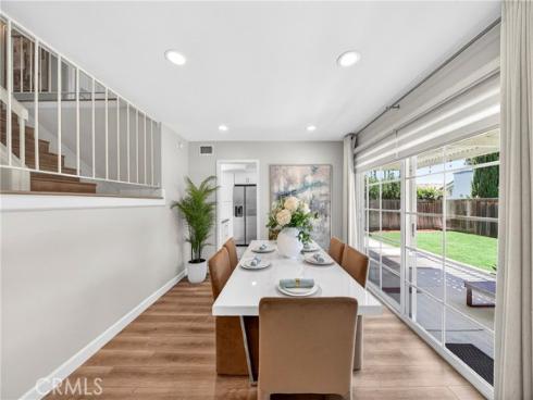11 Charleston , Irvine, CA