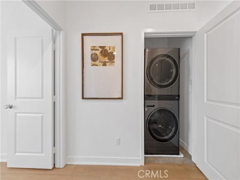 253 Sash , Irvine, CA