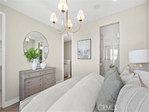 825  Sonia  , Irvine, CA