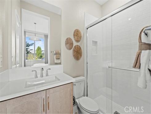 825  Sonia  , Irvine, CA