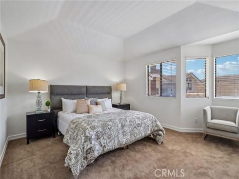 43  Cedarlake  88 , Irvine, CA