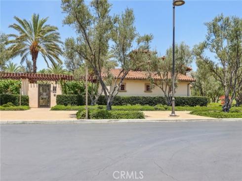 12 Maverick , Irvine, CA
