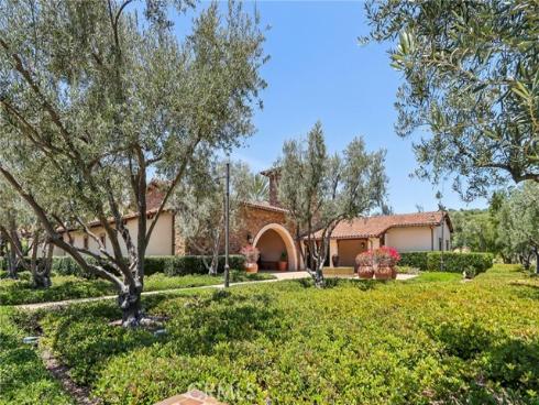 12 Maverick , Irvine, CA