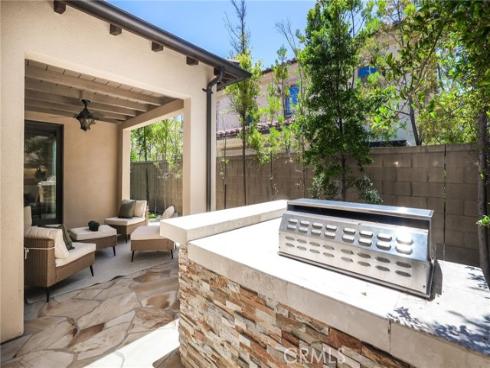 118 Chestnut Grove, Irvine, CA