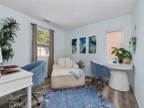 80  Great Lawn  , Irvine, CA