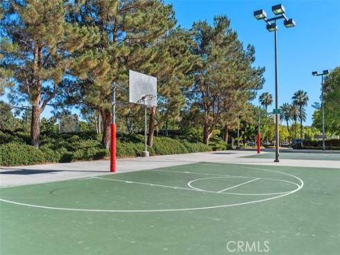 80  Great Lawn  , Irvine, CA