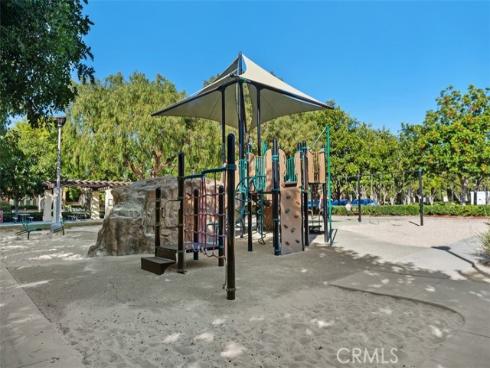 80  Great Lawn  , Irvine, CA