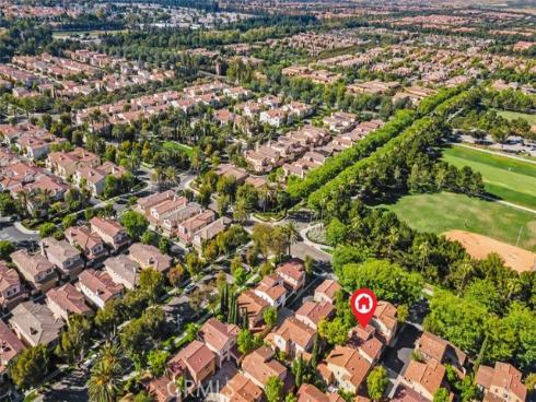 80  Great Lawn  , Irvine, CA