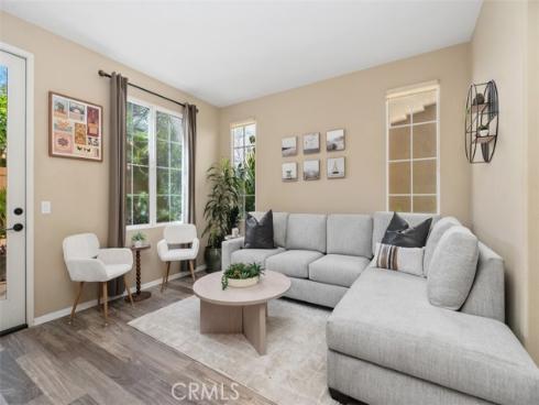 80  Great Lawn  , Irvine, CA