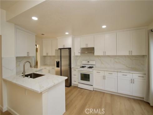 6 Del Azul , Irvine, CA