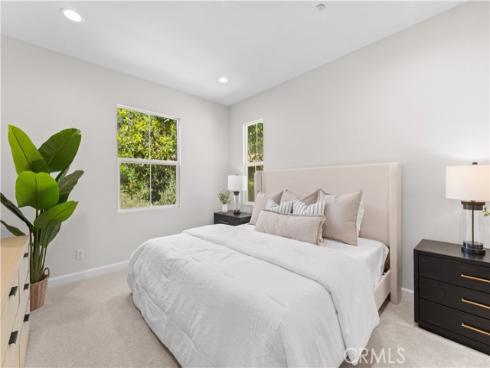 141 Danbrook , Irvine, CA