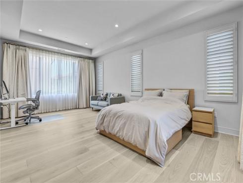 138 Linda Vis , Irvine, CA