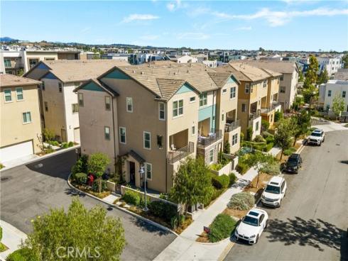 236 Keeper dr , Irvine, CA