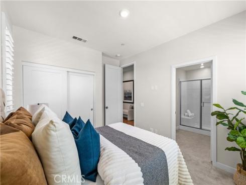 236 Keeper dr , Irvine, CA