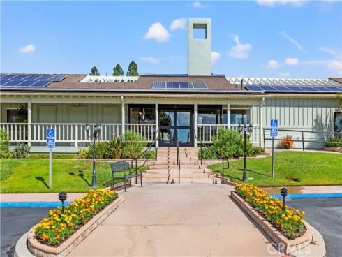 5200 Irvine 353 Boulevard, Irvine, CA