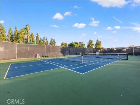 5200 Irvine 353 Boulevard, Irvine, CA