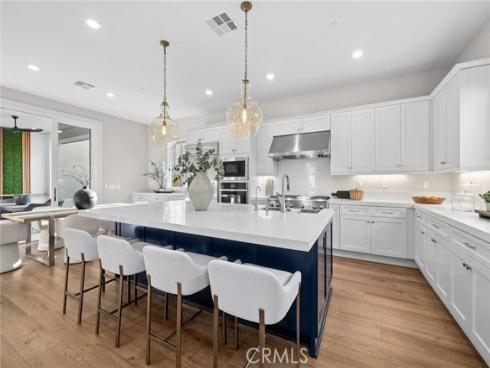 151 Crossover , Irvine, CA