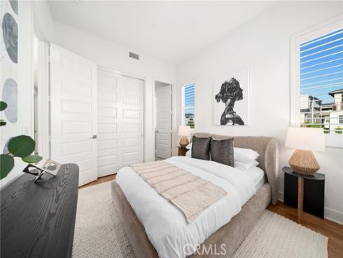 151 Crossover , Irvine, CA