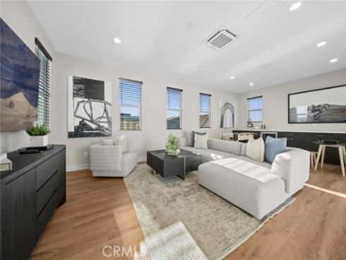 151 Crossover , Irvine, CA