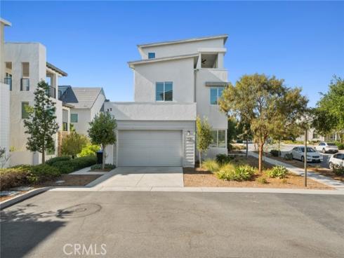 151 Crossover , Irvine, CA