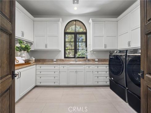 40 Echo Glen , Irvine, CA