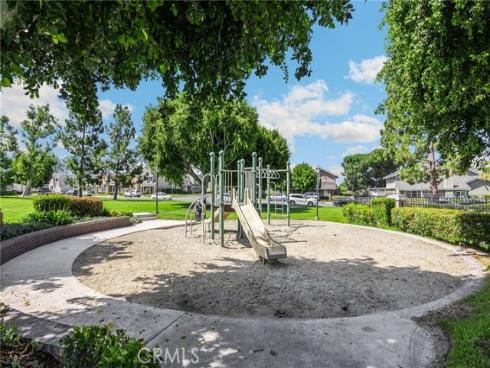 13 Sacramento 95 , Irvine, CA