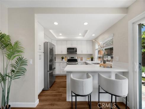 13 Sacramento , Irvine, CA