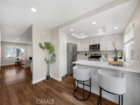 13 Sacramento , Irvine, CA