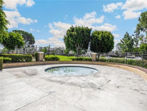 13 Sacramento , Irvine, CA