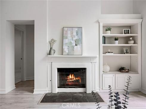 35 Del Perlatto , Irvine, CA