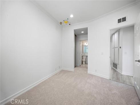 35 Del Perlatto , Irvine, CA