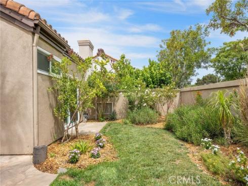 35 Del Perlatto , Irvine, CA