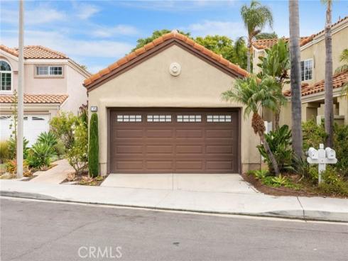 35 Del Perlatto , Irvine, CA