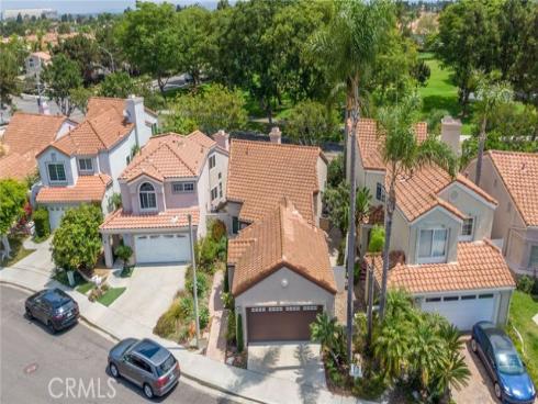 35 Del Perlatto , Irvine, CA