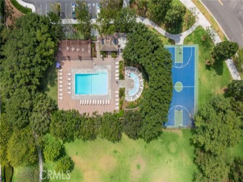 35 Del Perlatto , Irvine, CA