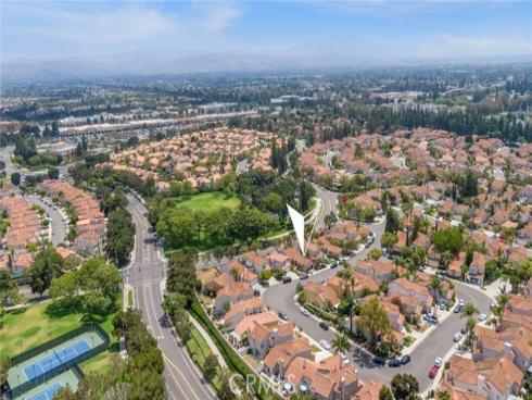 35 Del Perlatto , Irvine, CA