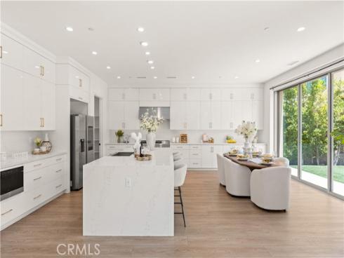 234 Coal Mine , Irvine, CA