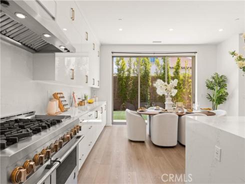 234 Coal Mine , Irvine, CA