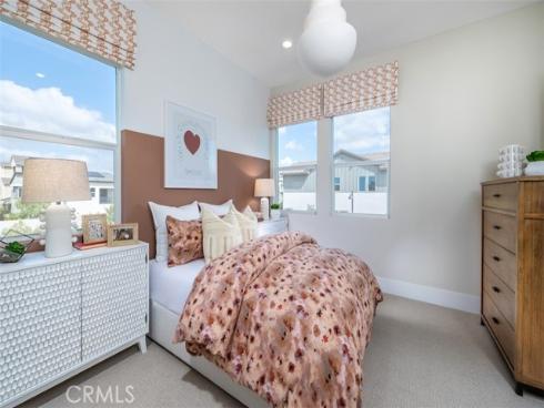 204  Briar Moon  , Irvine, CA