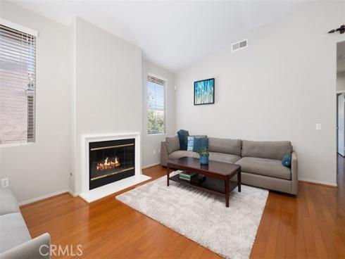 709 Solvay Aisle , Irvine, CA