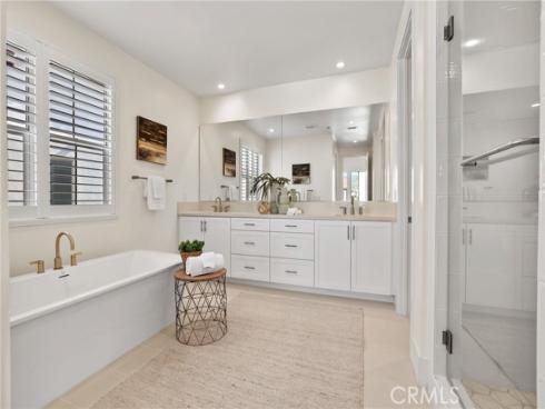 107 Orbit , Irvine, CA
